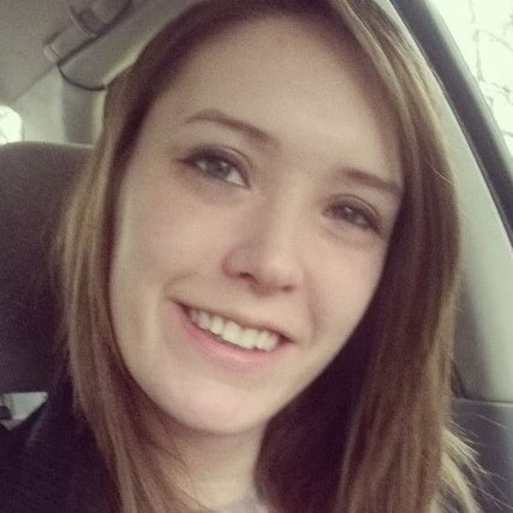 Meet your Posher, Danica